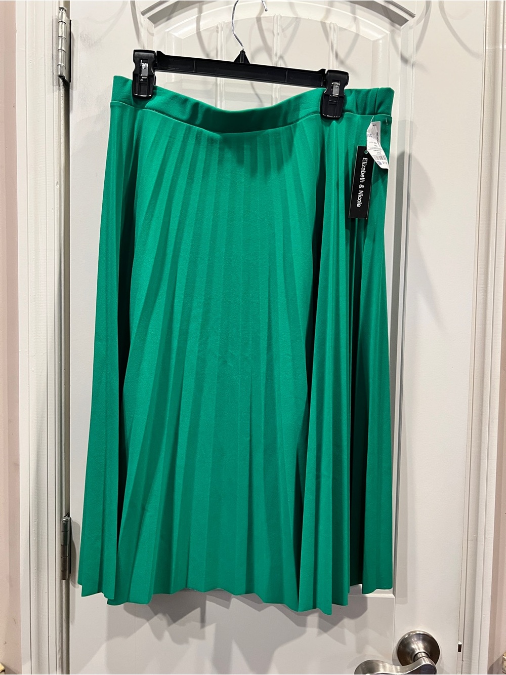 Elizabeth & Nicole Green Pleated Midi Skirt Sz XL New With Tags